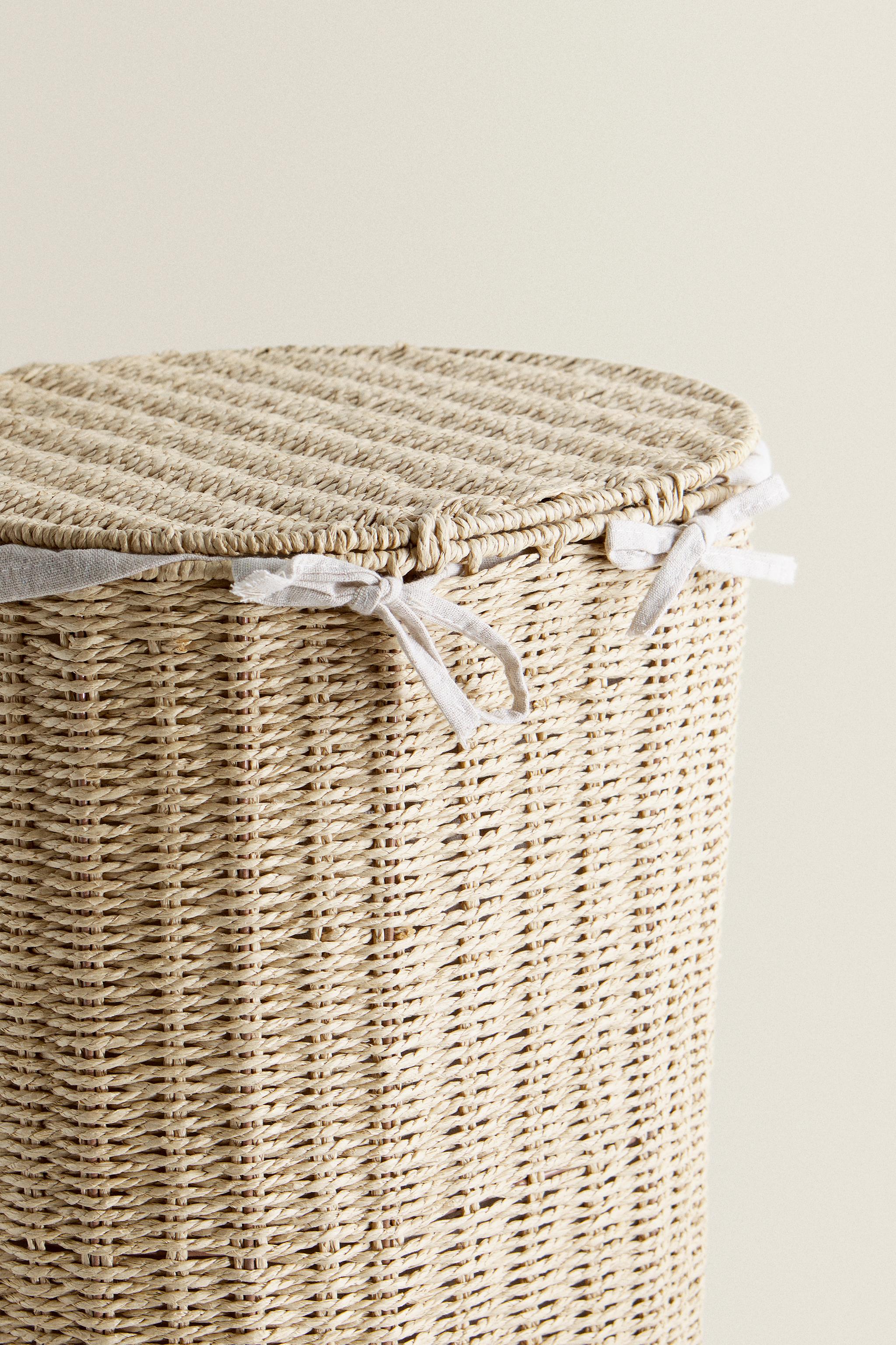 FABRIC-LINED LAUNDRY HAMPER